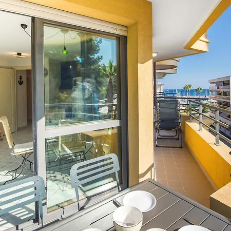 Cocon Vu Sur Le Port De Menton Apartment Exterior photo