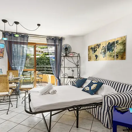 Cocon Vu Sur Le Port De Menton Apartment Exterior photo