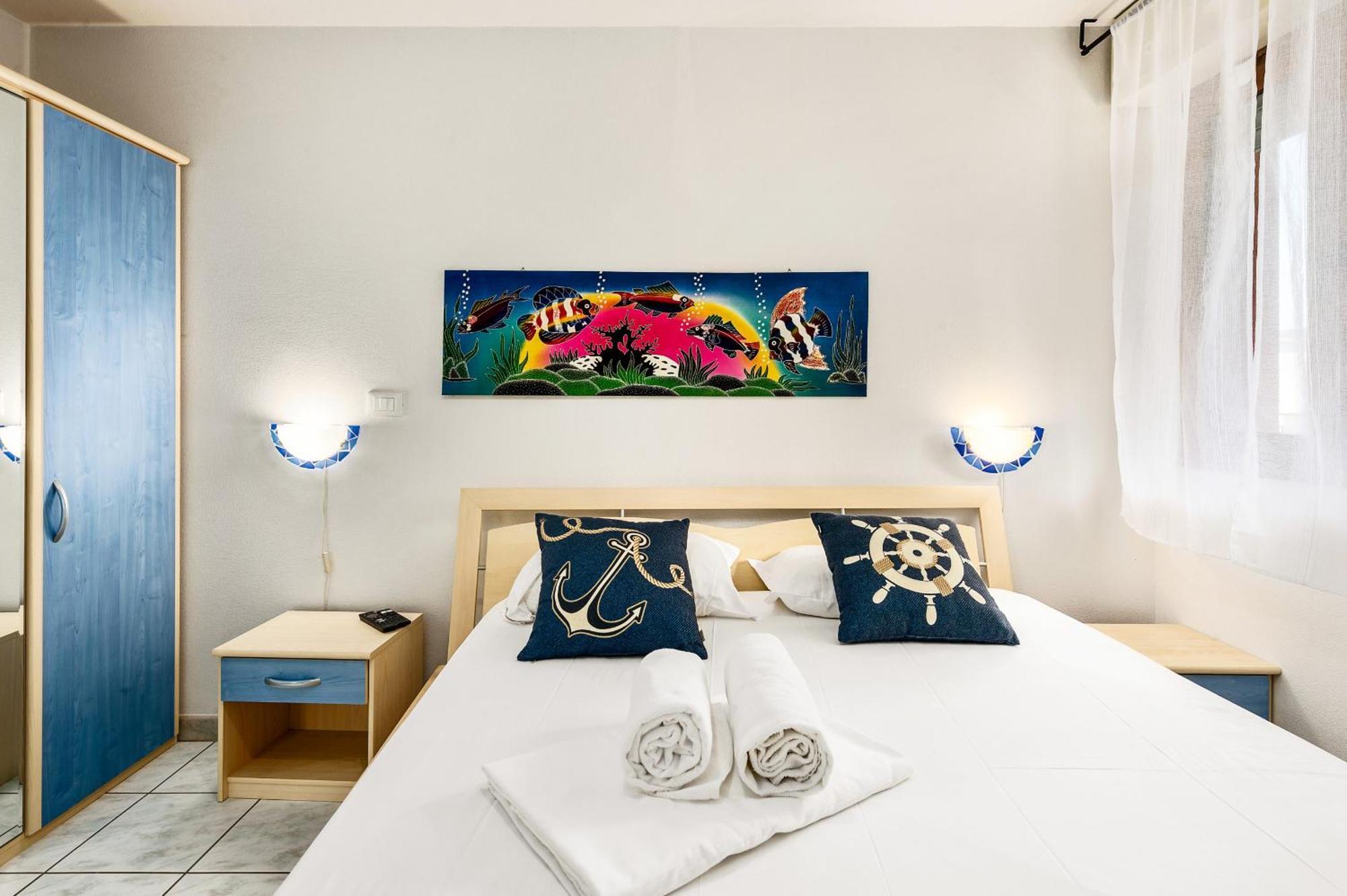 Apartamento Cocon Vu Sur Le Port De Menton